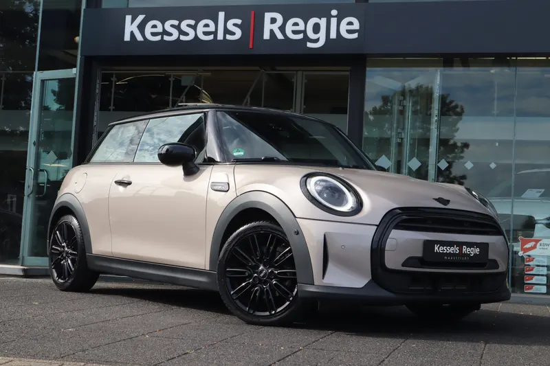 MINI Cooper (2022)