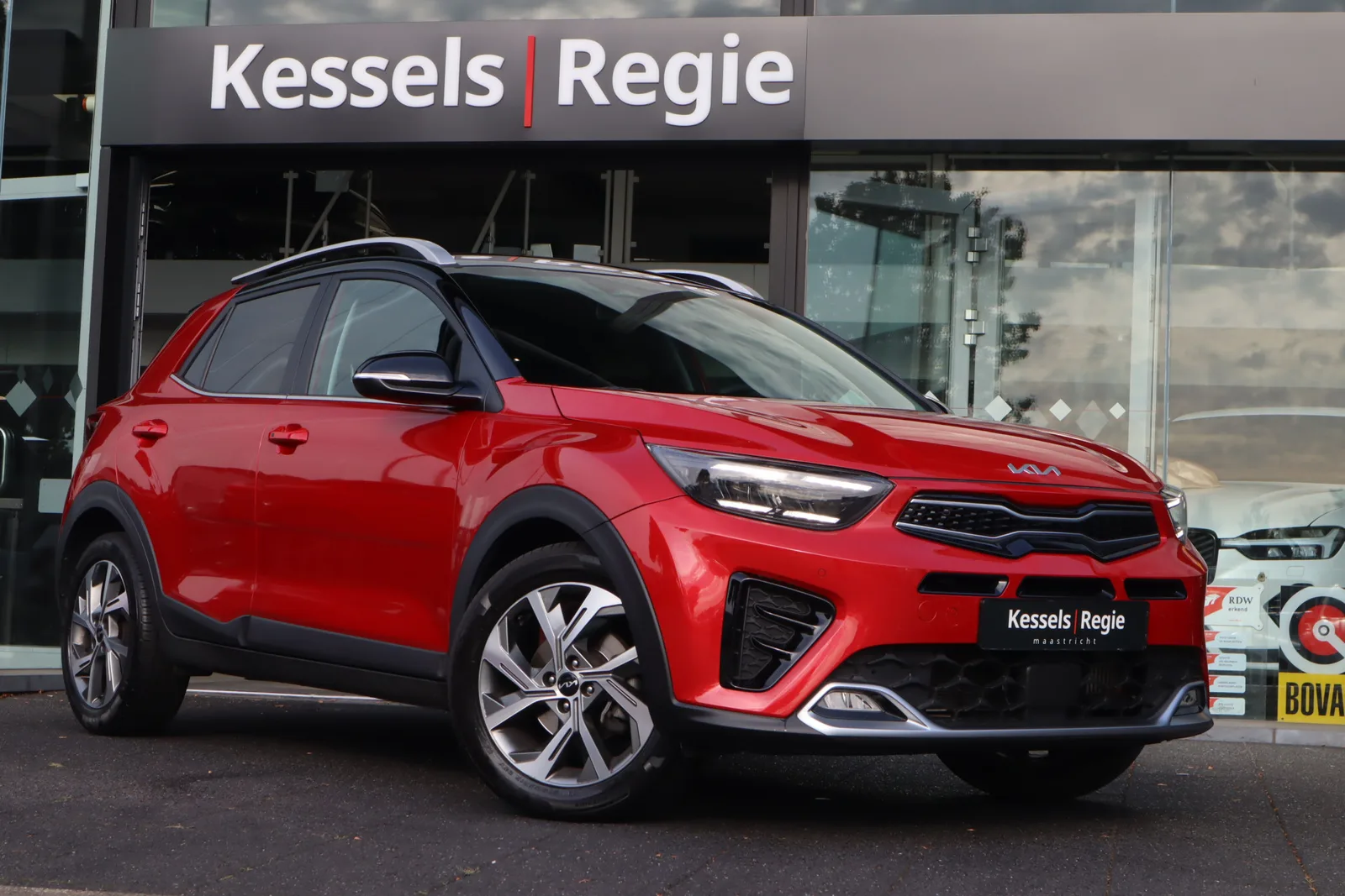 Kia Stonic (2023) — foto 1