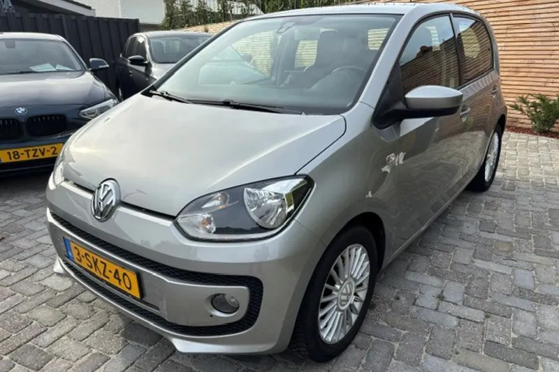 Volkswagen Up! (2013)