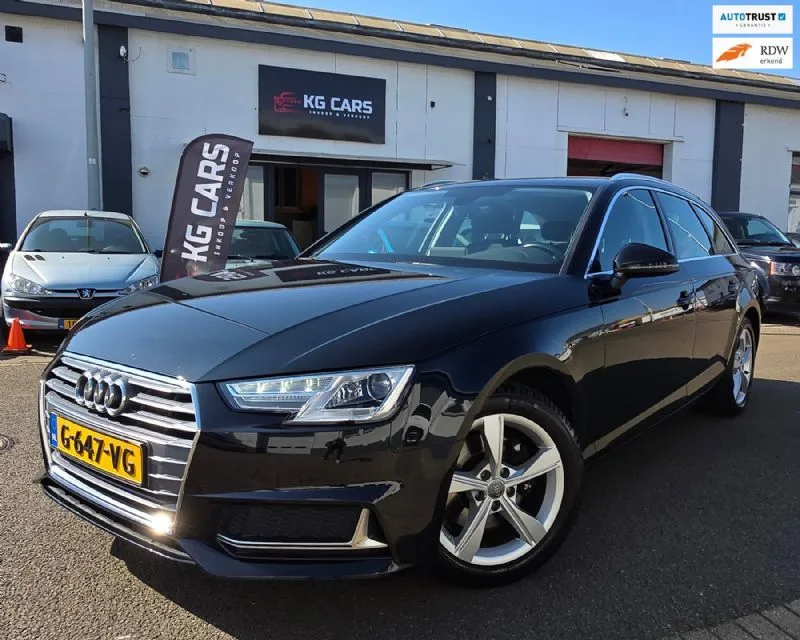 Audi A4 (2019) — foto 1