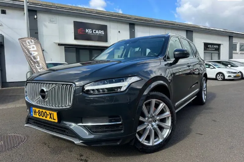 Volvo XC90 (2015)
