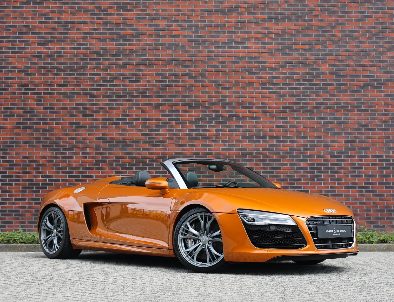 Audi R8 (2012) — foto 1