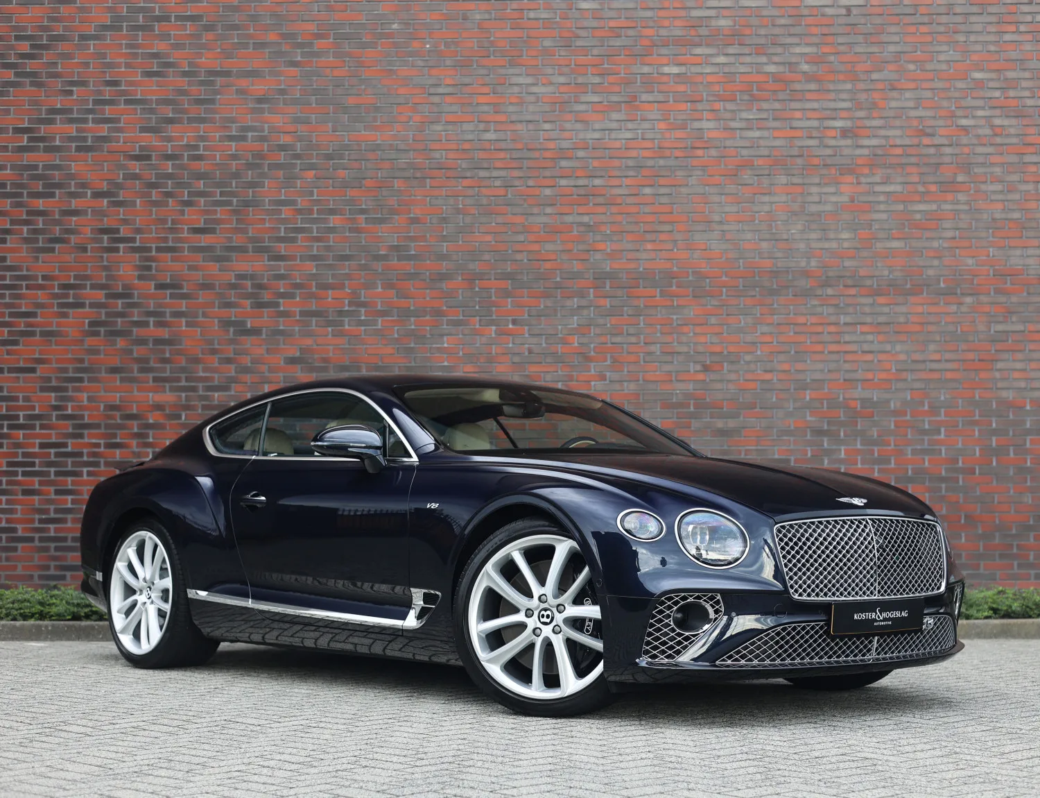 Bentley Continental GT (2021) — foto 1