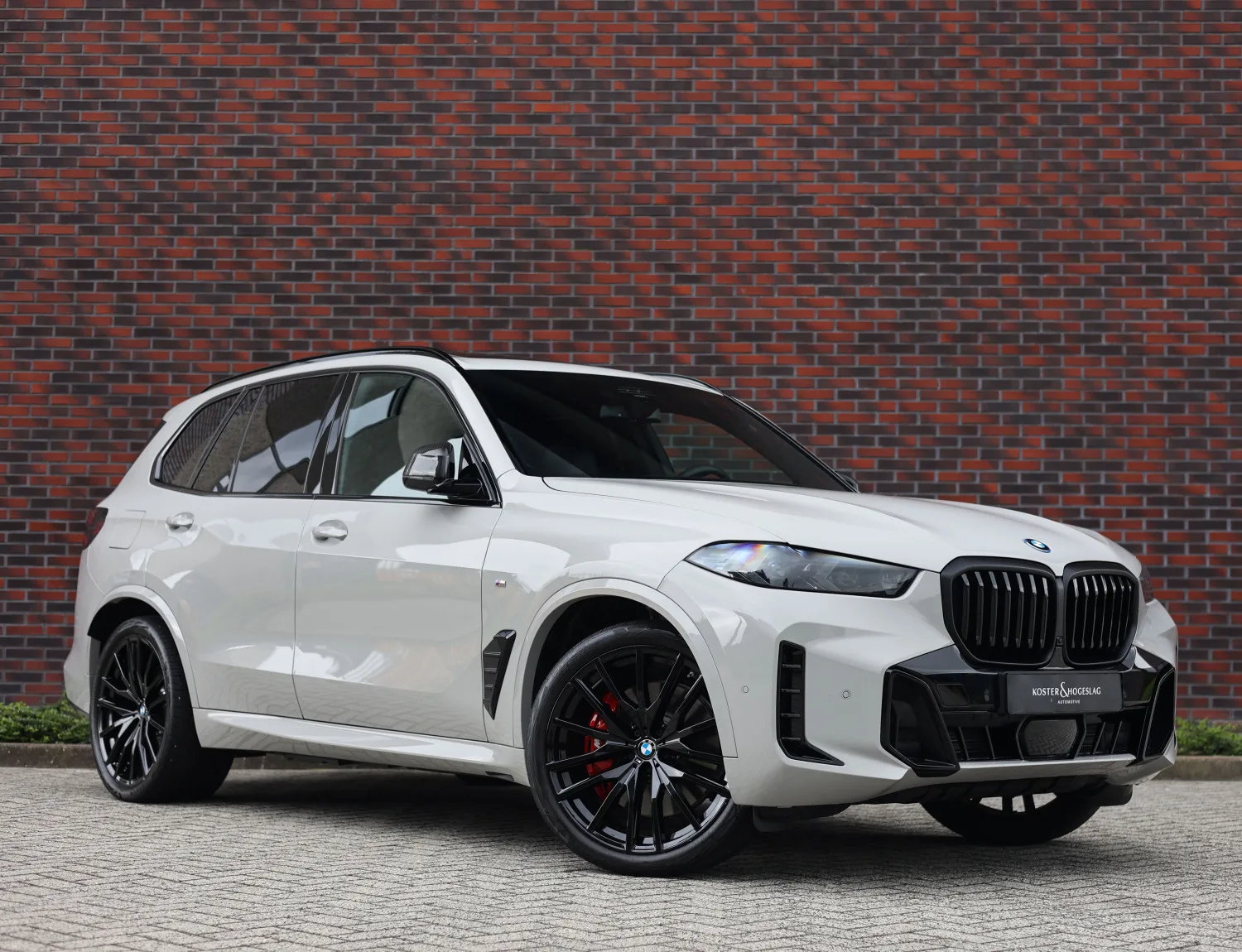 BMW X5 (2026) — foto 1