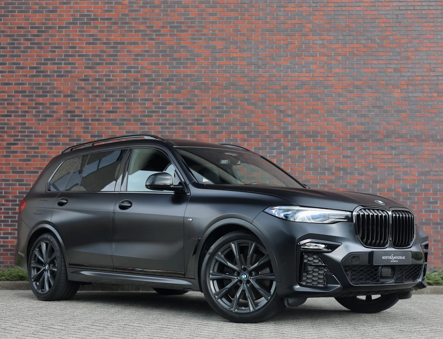 BMW X7 (2022) — foto 1