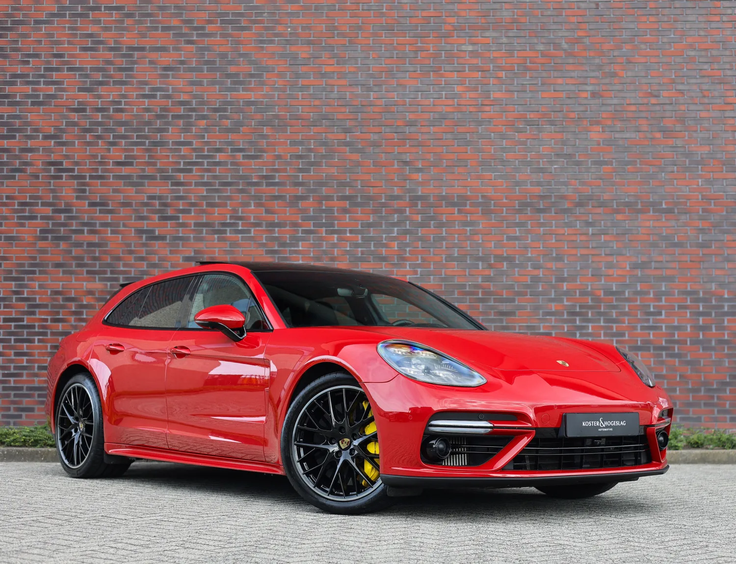 Porsche Panamera (2019) — foto 1