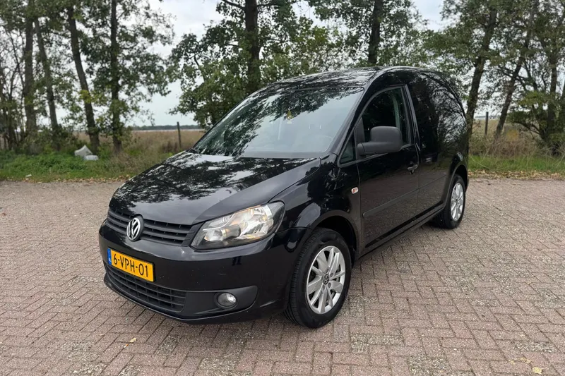 Volkswagen Caddy (2011)