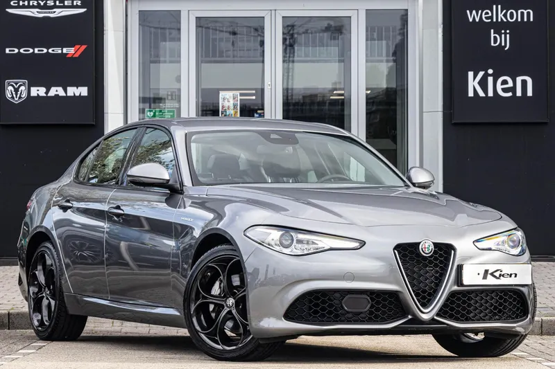 Alfa Romeo Giulia (2020)