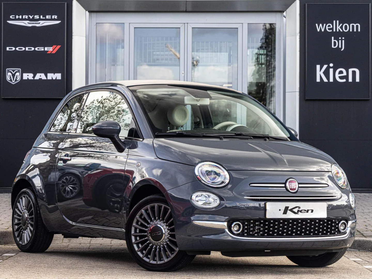 Fiat 500C (2019) — foto 1