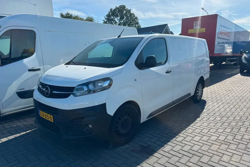 Opel Vivaro (2021)