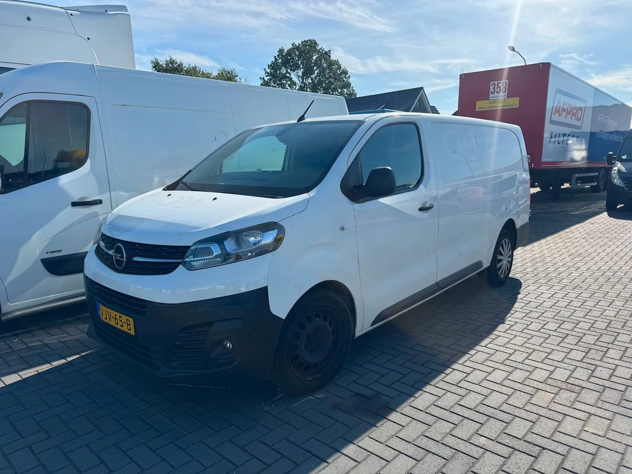 Opel Vivaro (2021) — foto 1