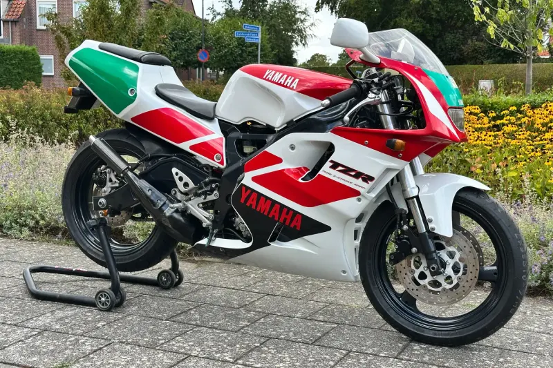 Yamaha TZR 250R (1991)