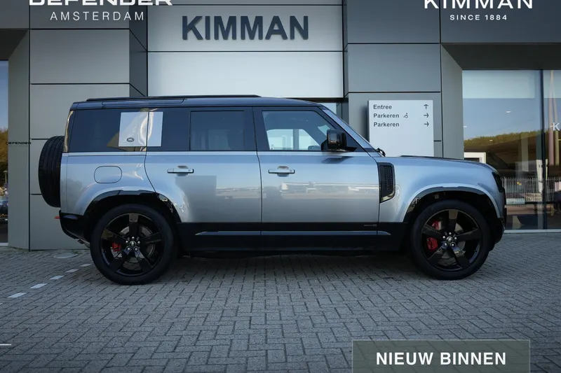 Land Rover Defender (2022)