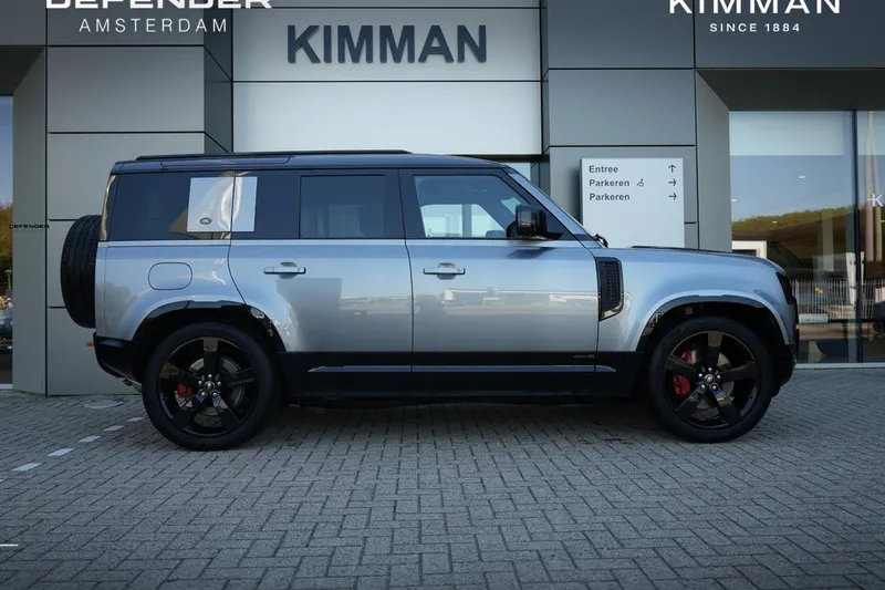 Land Rover Defender (2022)