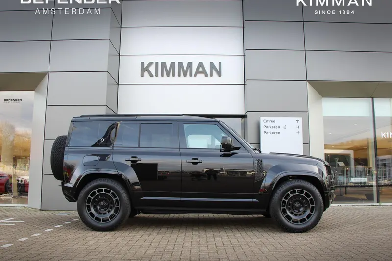 Land Rover Defender (2026)