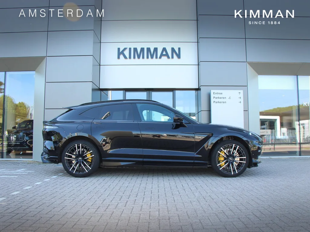 Aston Martin DBX (2022) — foto 1