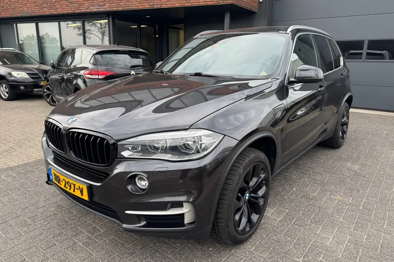 BMW X5 (2015)