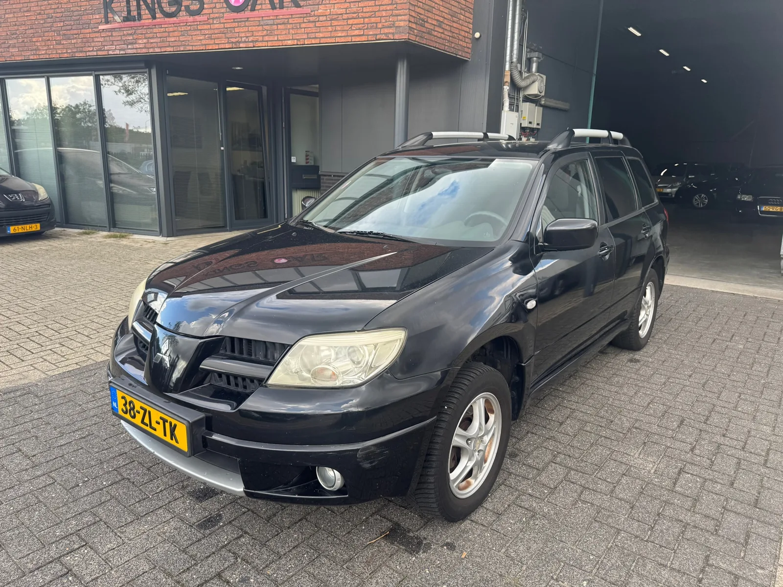 Mitsubishi Outlander (2008) — foto 1