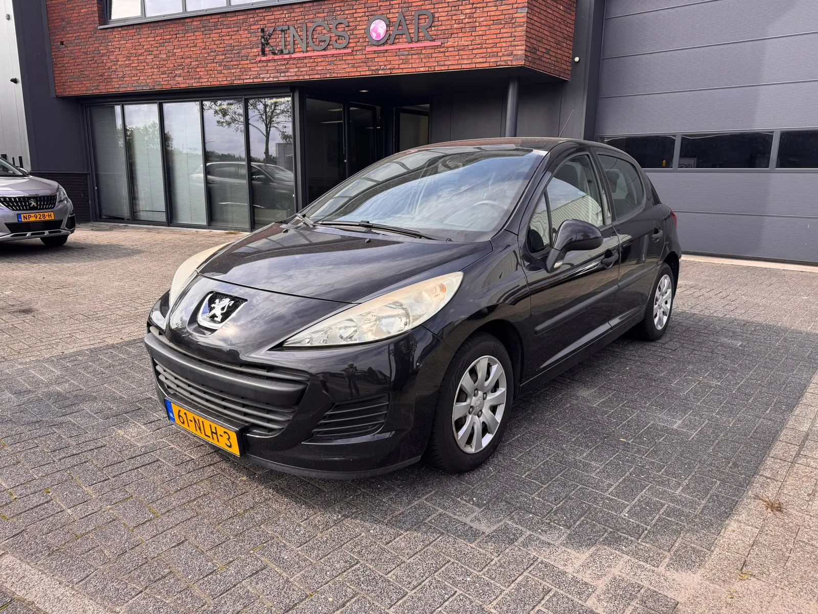 Peugeot 207 (2010) — foto 1