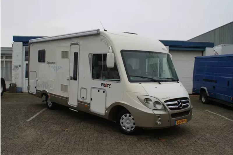 Pilote G 743xlc (2010)