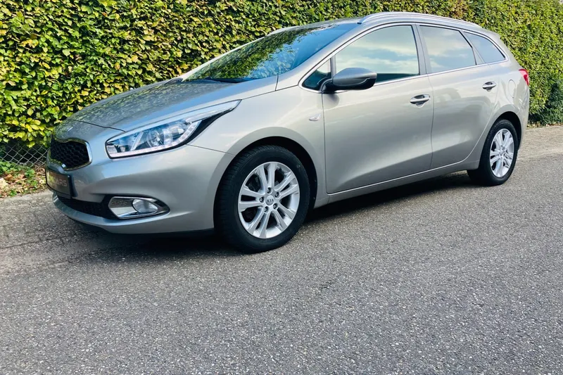 Kia Ceed (2013)