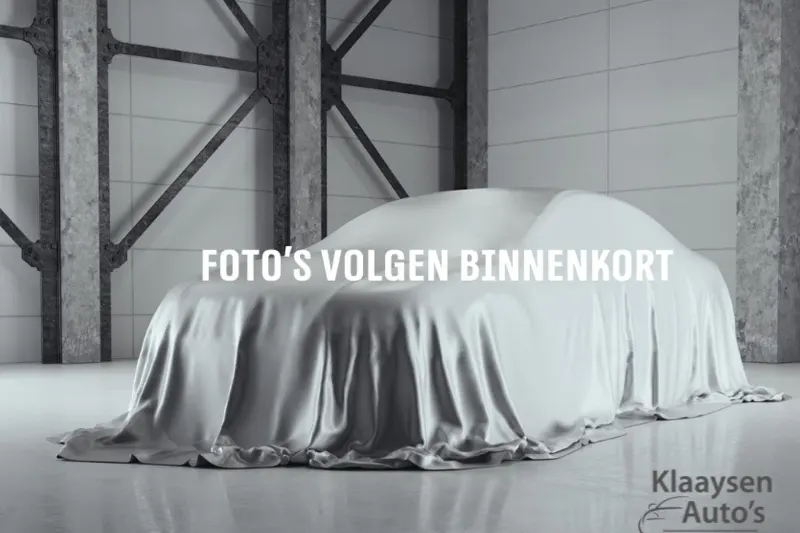 Volkswagen Golf (2022)