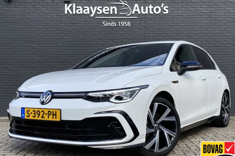 Volkswagen Golf (2022)