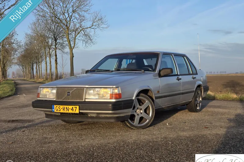 Volvo 940 (1993)