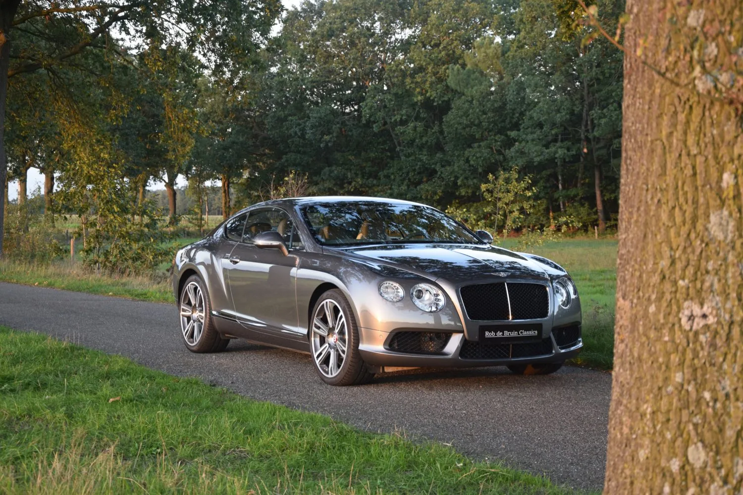 Bentley Continental GT (2012) — foto 1