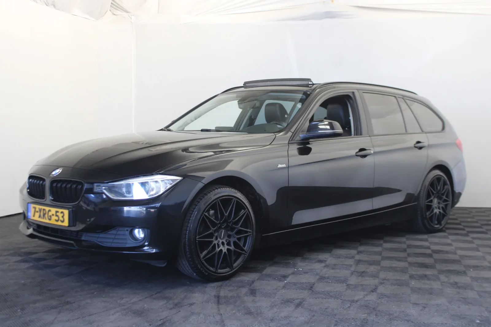 BMW 3-Serie (2013) — foto 1