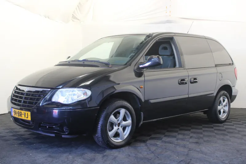 Dodge Ram Van (2005)