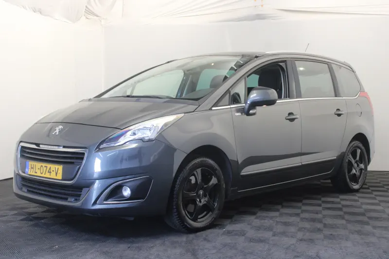 Peugeot 5008 (2016)