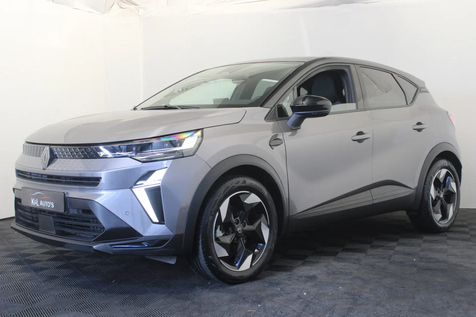 Renault Captur (2025) — foto 1