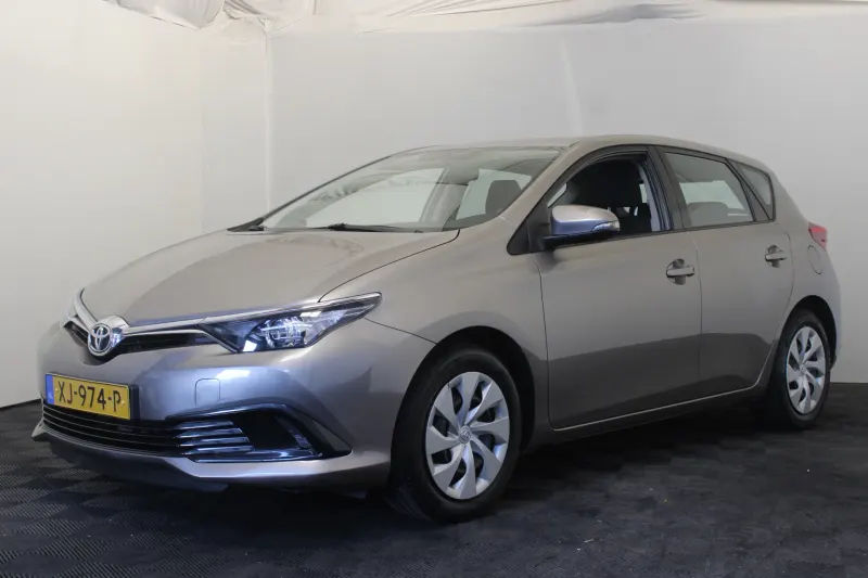Toyota Auris (2015)