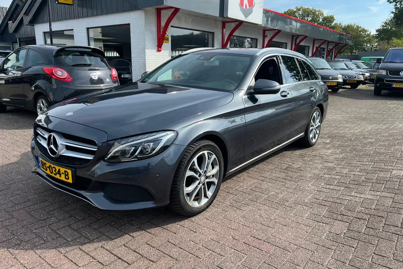 Mercedes-Benz C-Klasse (2015)