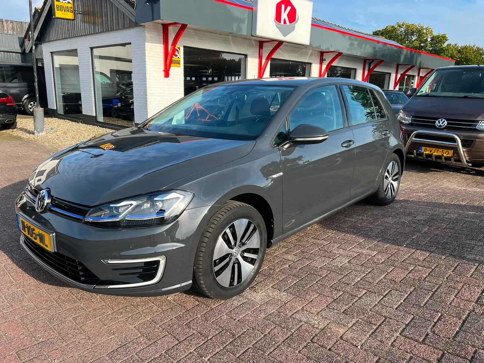 Volkswagen e-Golf (2020) — foto 1