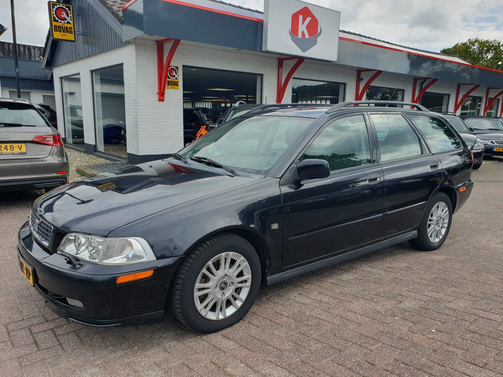 Volvo V40 (2003) — foto 1