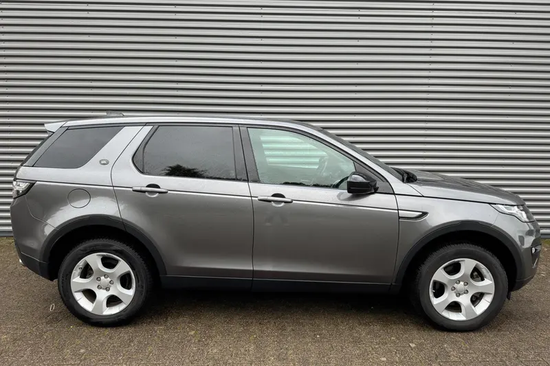 Land Rover Discovery Sport (2018)