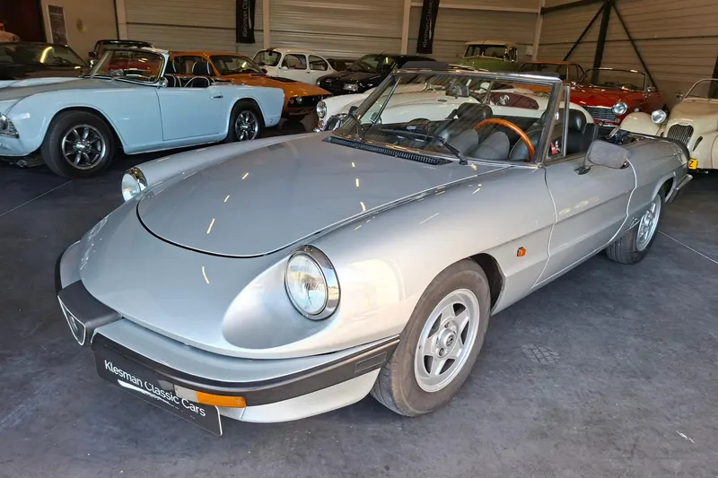 Alfa Romeo Spider (1986)