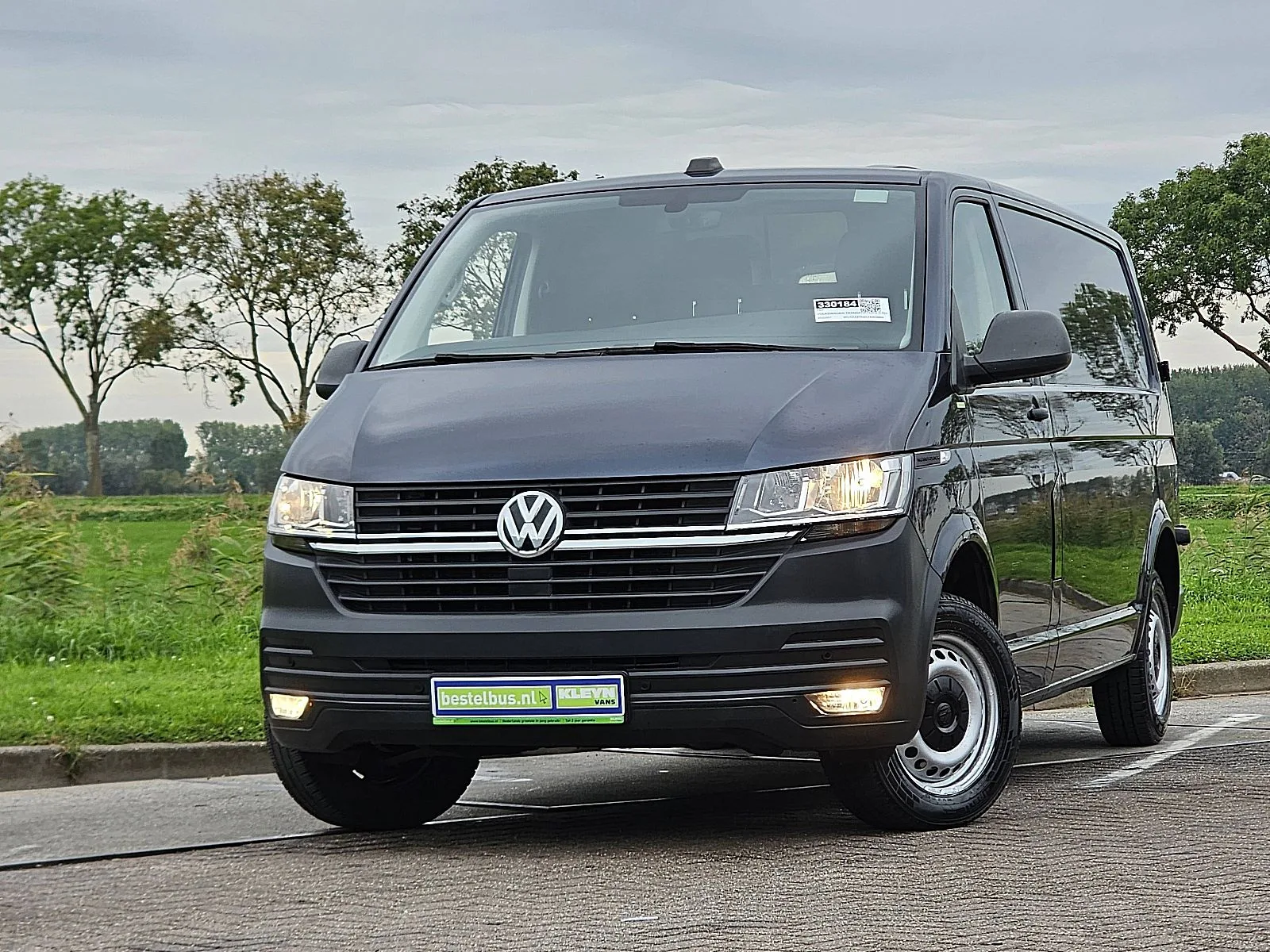 Volkswagen Transporter (2020) — foto 1