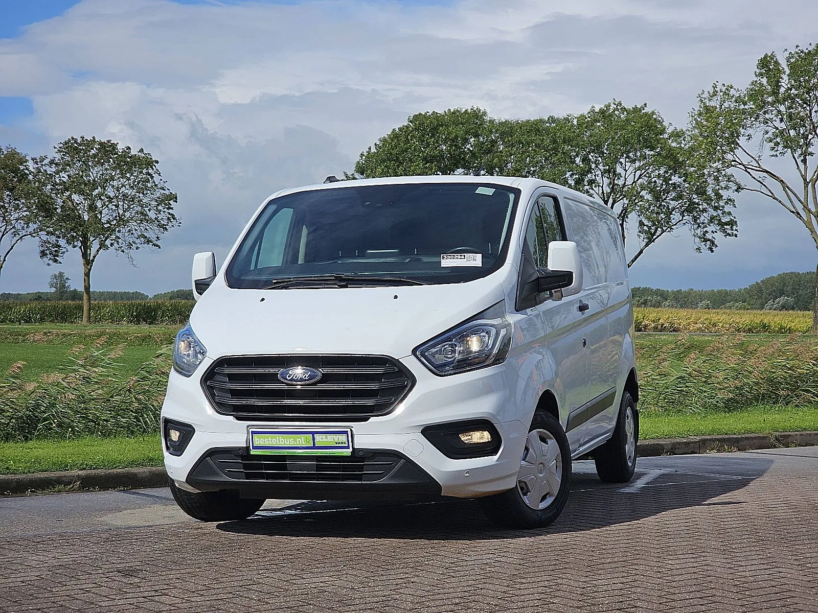 Ford Transit Custom (2024) — foto 1