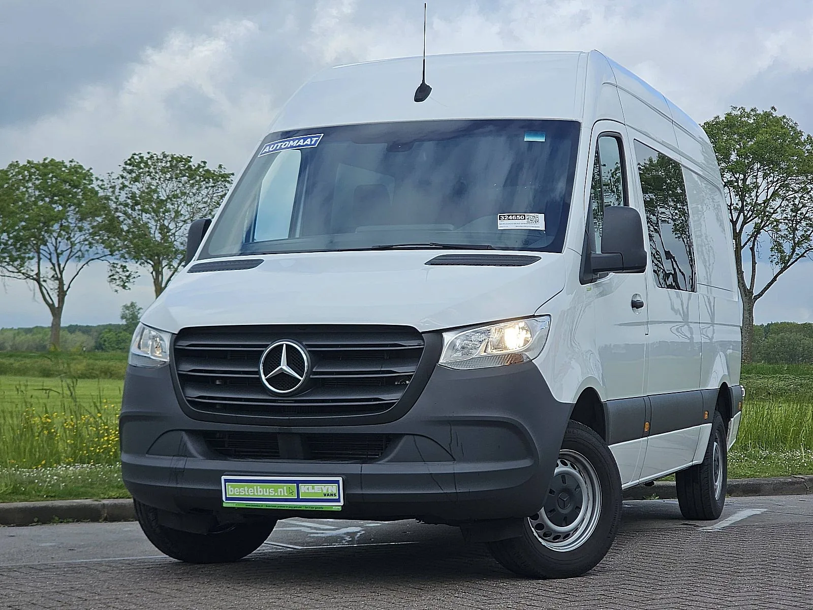 Mercedes-Benz Sprinter (2021) — foto 1