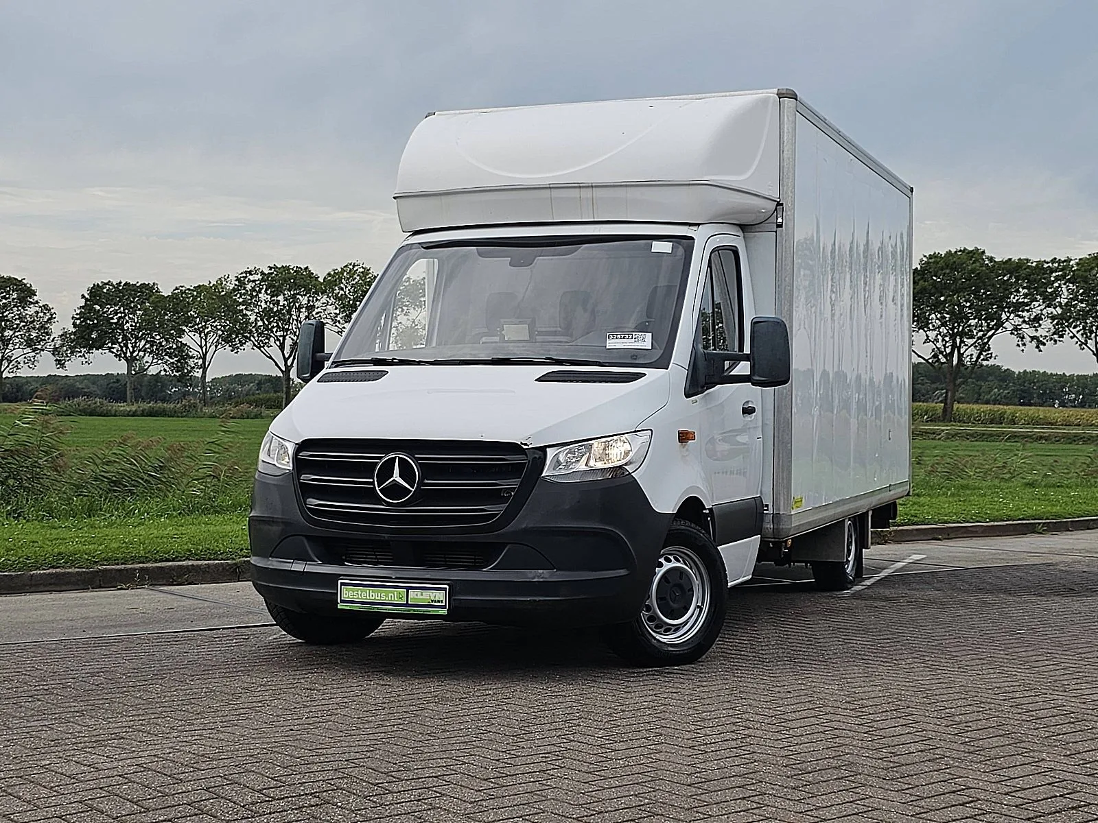 Mercedes-Benz Sprinter (2021) — foto 1