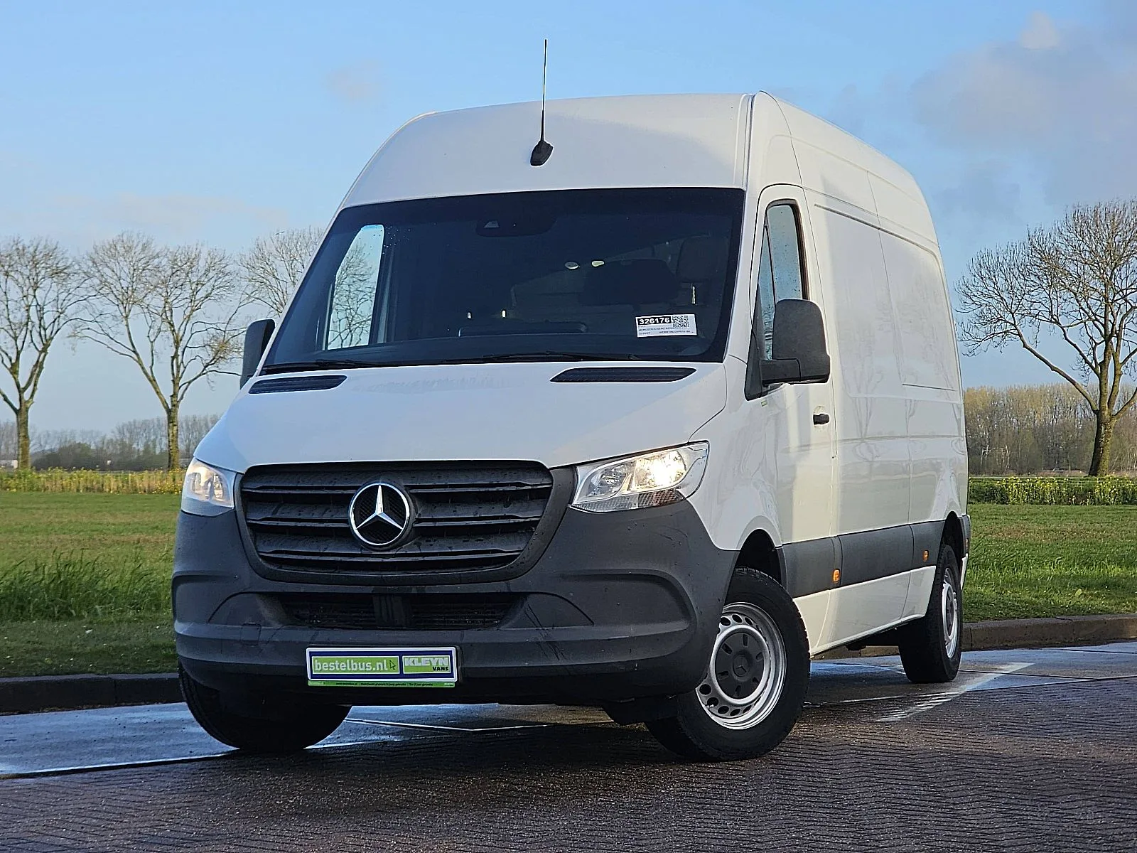 Mercedes-Benz Sprinter (2018) — foto 1