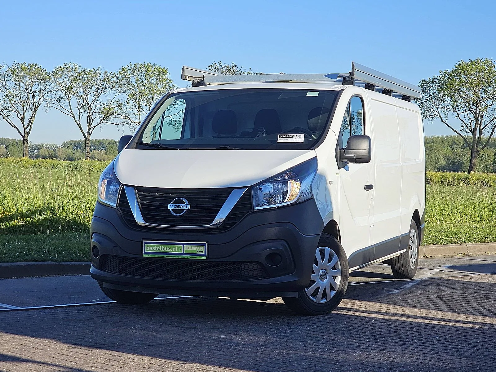 Nissan NV300 (2022) — foto 1