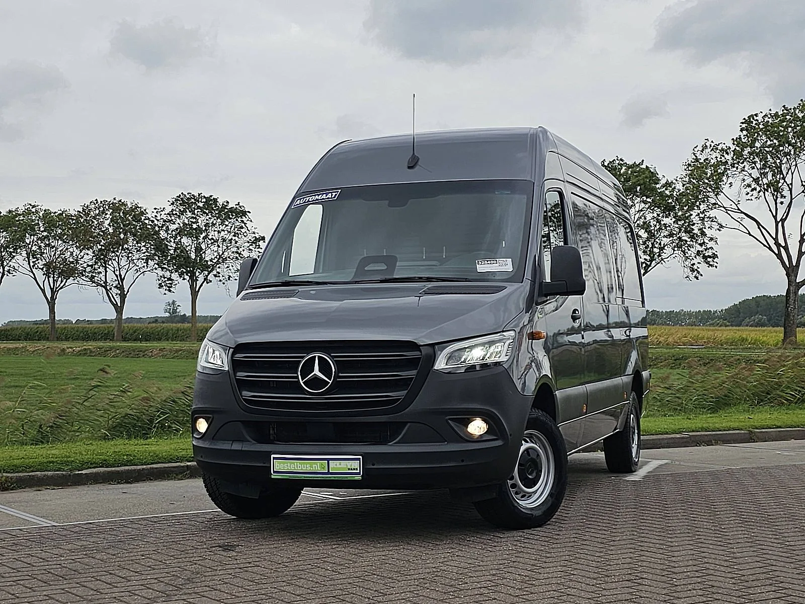 Mercedes-Benz Sprinter (2024) — foto 1