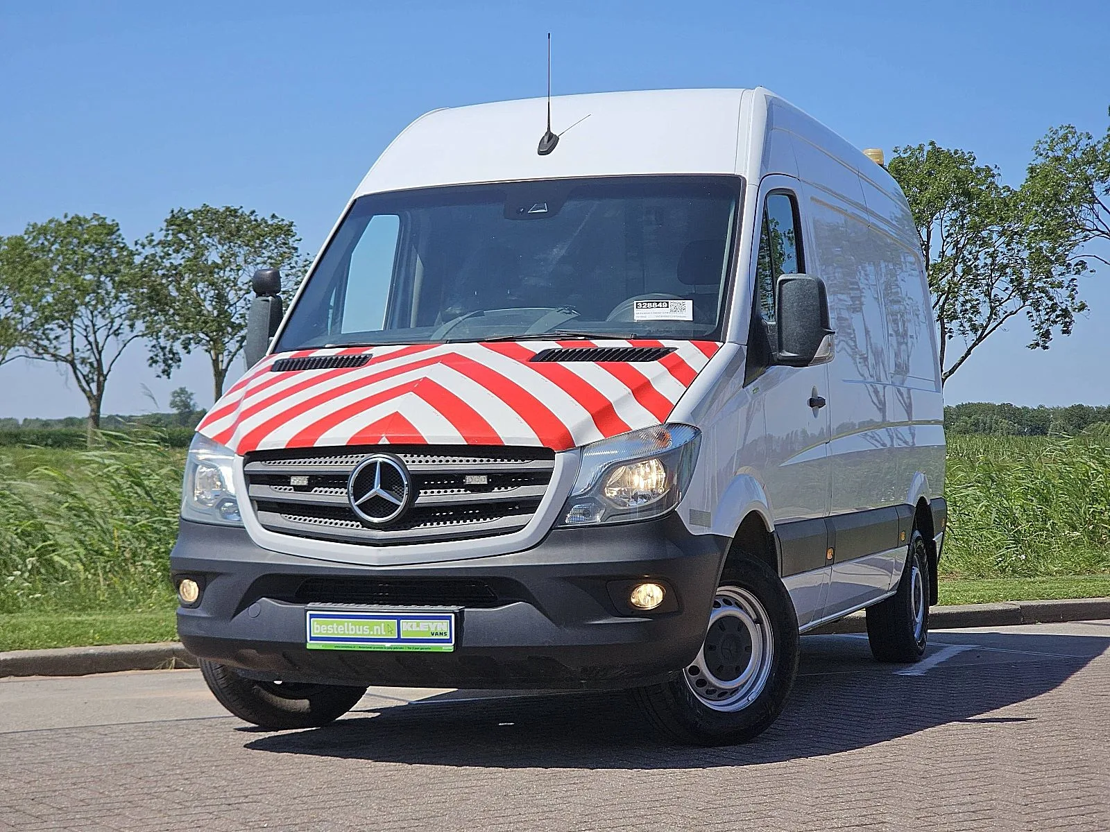 Mercedes-Benz Sprinter (2018) — foto 1