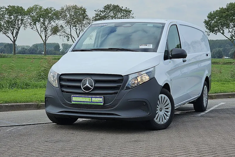 Mercedes-Benz Vito (2024)