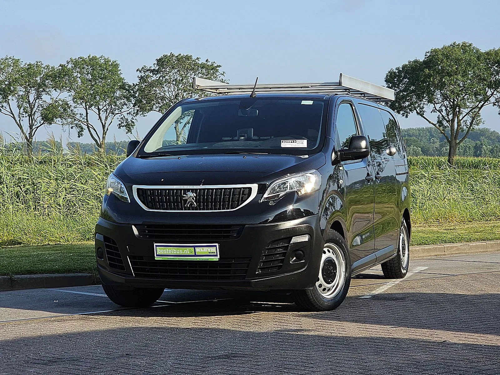 Peugeot Expert (2018) — foto 1