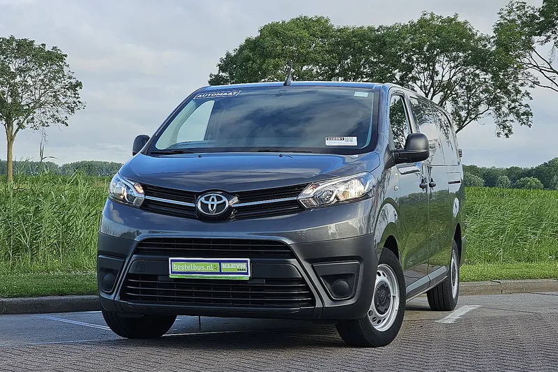 Toyota Proace (2021)